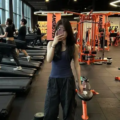 阎达静